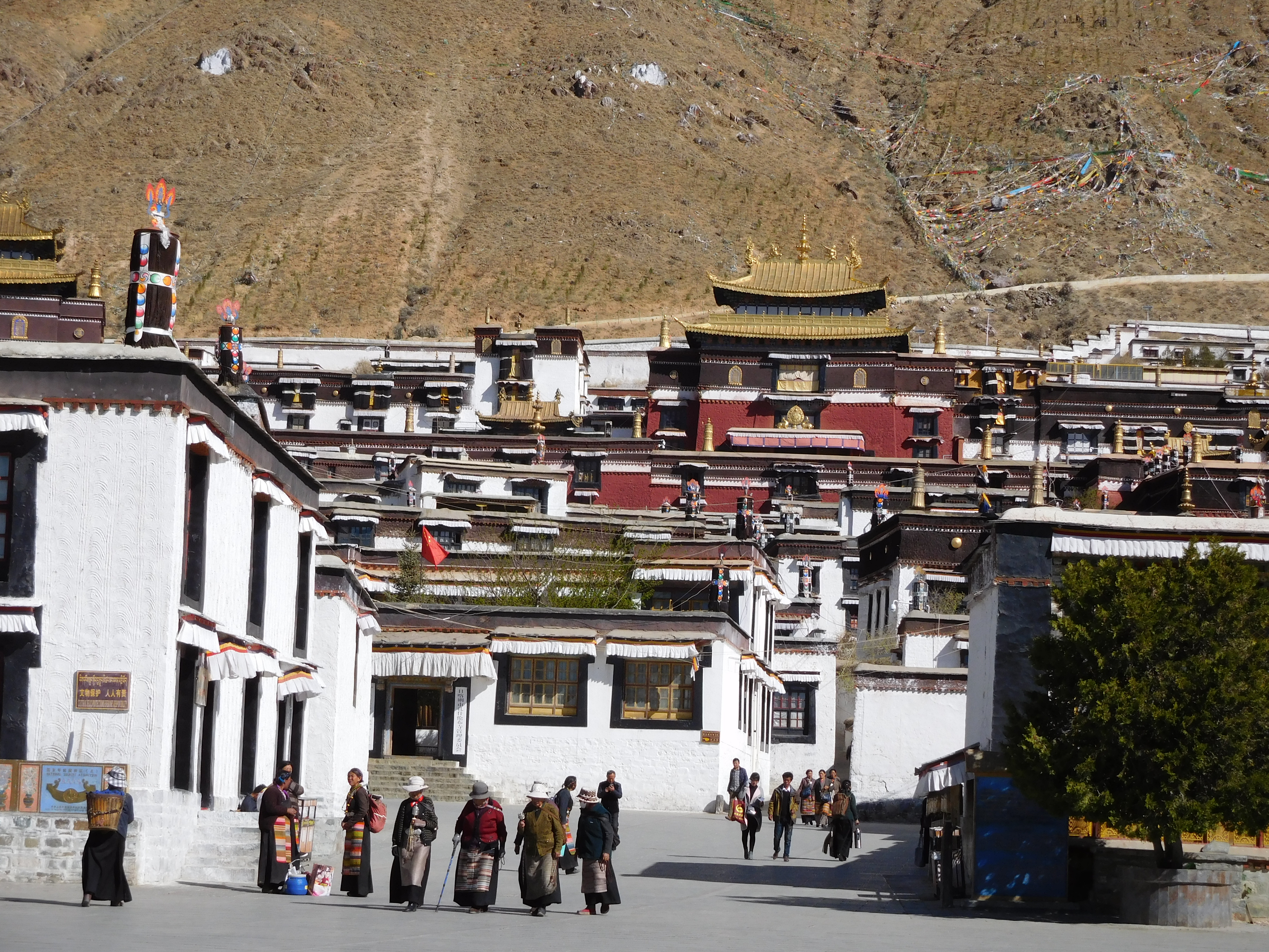 

Приключенческий тур Легендарный треккинг в базовый лагерь Эвереста NEPAL-TR-BL-EVEREST